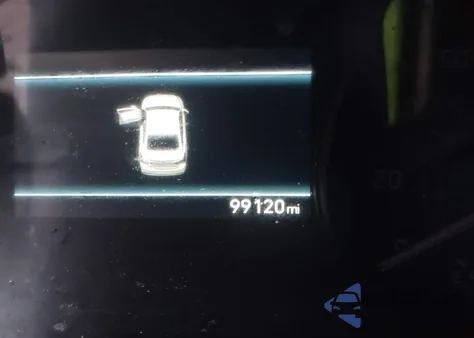 2018 Genesis G80 3.8 z USA, uszkodzony, nr VIN KMHGN4JE2JU216407